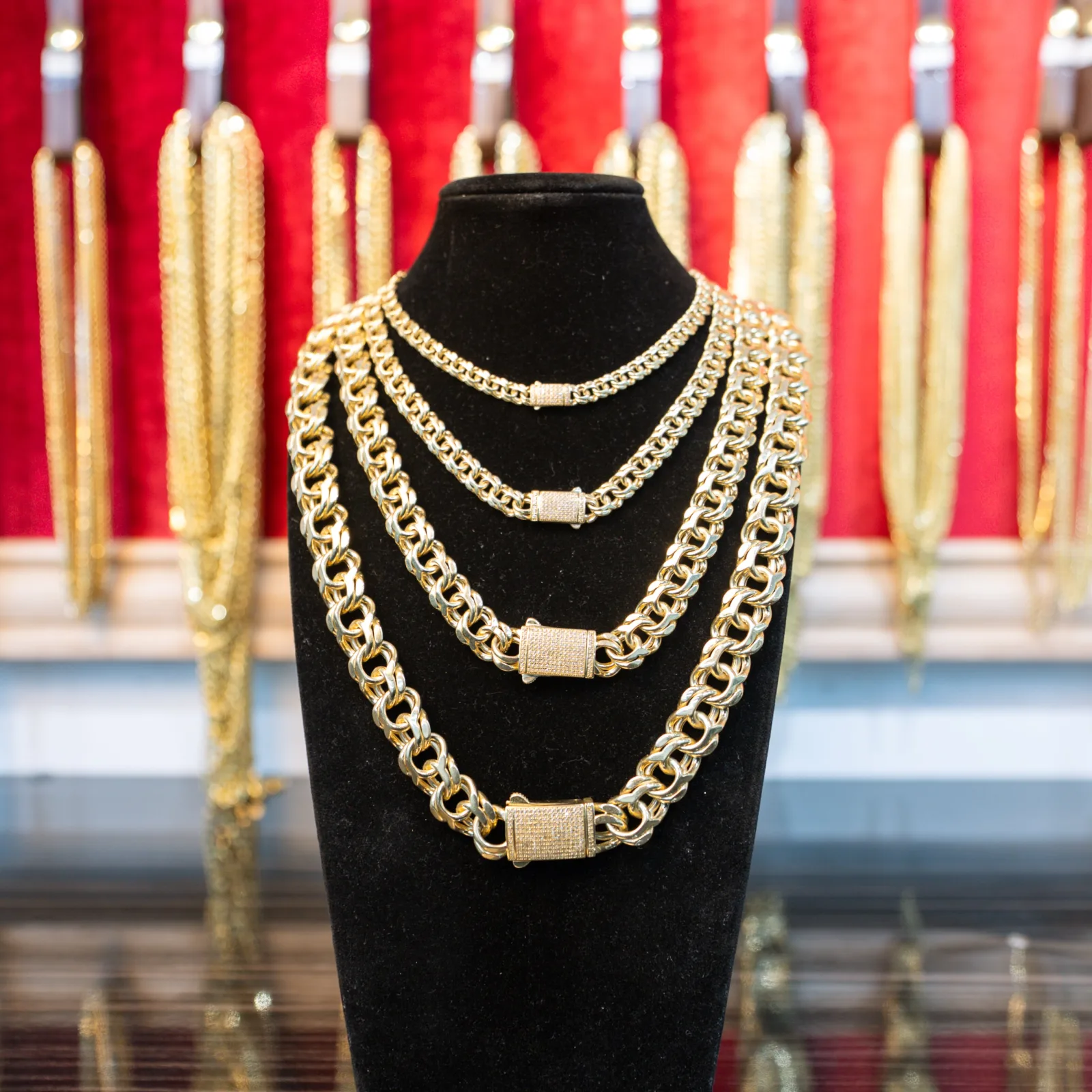 14KT Gold Chain Hollow Chino with White CZ Lock 5mm