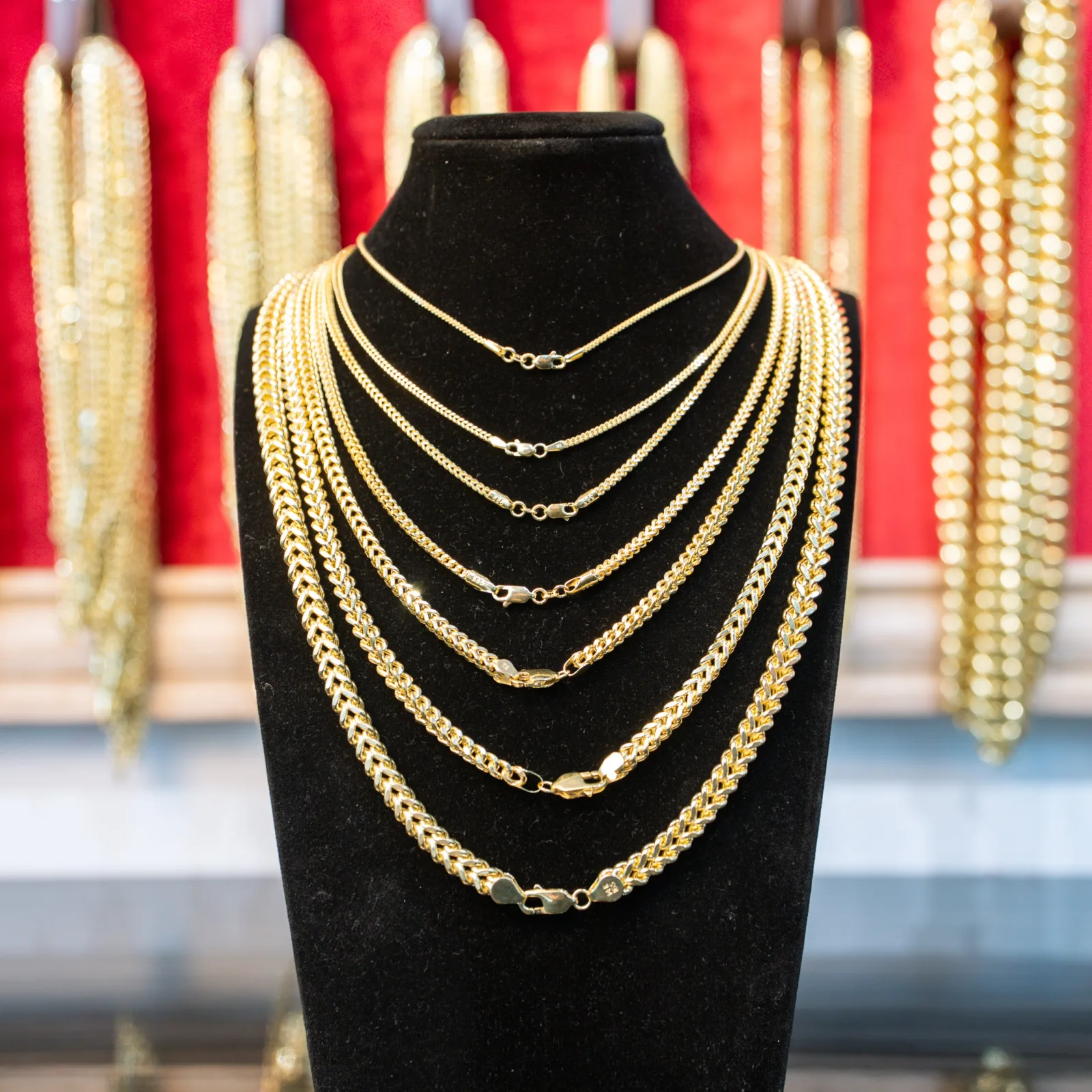 14KT Gold Chain Hollow Box Franco 1.5mm